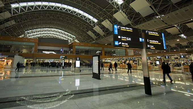istanbul sabiha gokcen airport interior